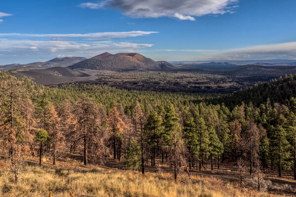 Вид на кратер Заката из О "Лири Пик