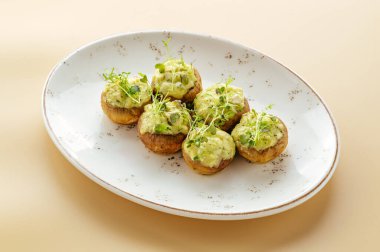 Sebzeli fırında patates