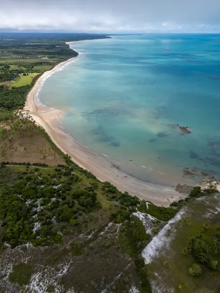 Mercan resiflerine ve Cumuruxatiba 'daki vahşi plajlara güzel bir hava manzarası