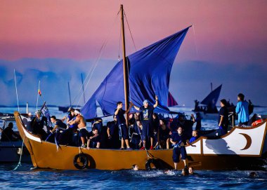 Mağripliler Villajoyosa 'ya iniyor..