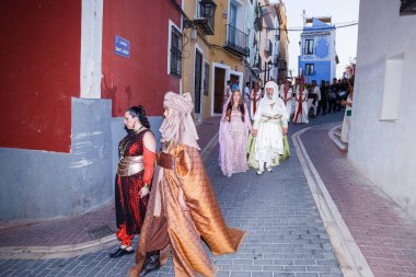 Villajoyosa 'daki Berberilerin geçit töreninde