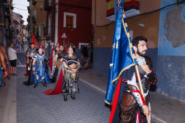 Villajoyosa geçidinde Hristiyan topçuları