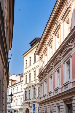 Eski Prag 'daki binanın deodorantları