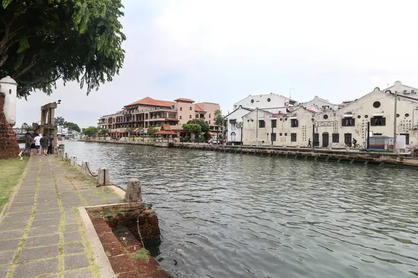 Traditional peranakan houses next to the Melacca riverside