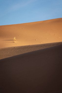 Gökyüzü ve Fas kum tepelerinin dokusu