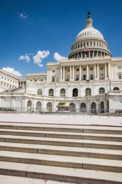 Washington 'daki ABD Kongre Binası Batı Cephesi' ne giden merdivenler.