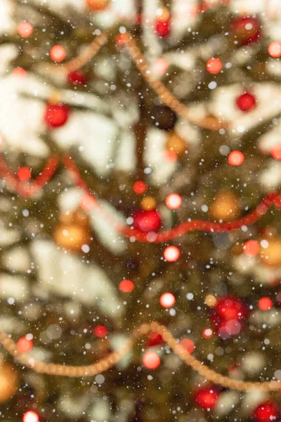 Egy Fényekkel Díszített Karácsonyfa Része Lágy Fókusz — Stock Fotó