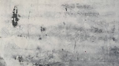 Projelere klasik, huysuz ya da grunge efektleri eklemek için tozlu ayna yüzeyi ideal.