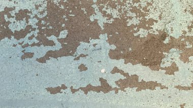 Yaşın ve zamanın güzelliğini gözler önüne seren desenli duvar ve zemin..