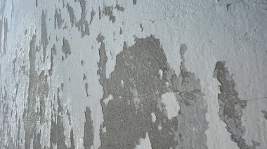 Yaşın ve zamanın güzelliğini gözler önüne seren desenli duvar ve zemin..