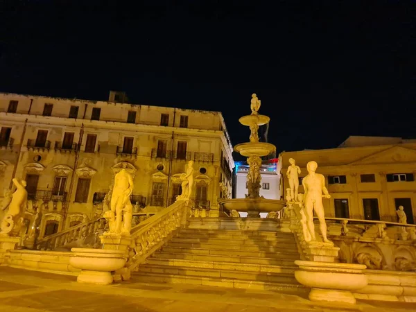 Palermo Italia Piazza Pretoria Piazza Della Vergogna Evocadora Imagen Nocturna — Foto de Stock