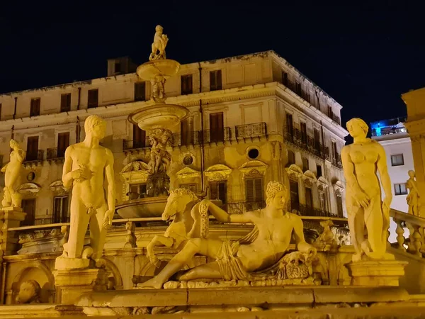 Palermo Włochy Piazza Pretoria Lub Piazza Della Vergogna Sugestywny Nocny — Zdjęcie stockowe