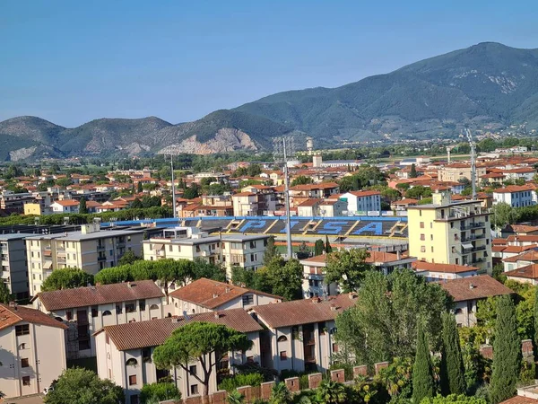 2022 Italien Pisa Lutande Tornet Pisa Suggestiv Utsikt Över Staden — Stockfoto