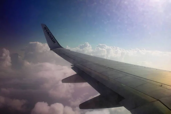 2021 Аэропорт Палермо Пунта Раиси Ryanair Бюджетное Аэродинамическое Изображение Крыла — стоковое фото