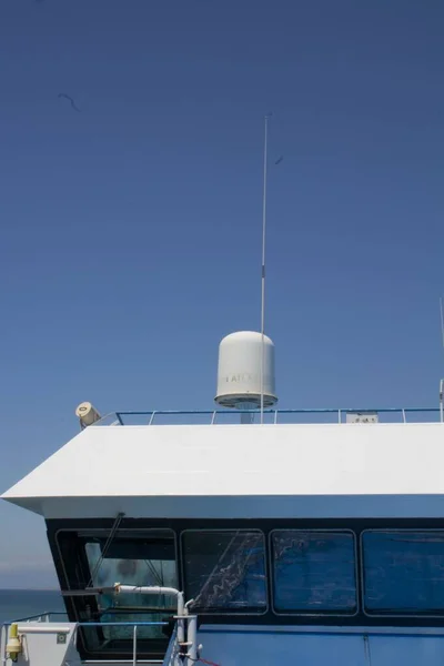 Sugestywny Obraz Systemu Radarowego Promu Liniowego Podczas Żeglugi — Zdjęcie stockowe