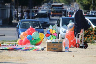 Palermo, İtalya, şehirdeki sarayların ve günlük yaşamın anımsatıcı bir görüntüsü.