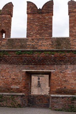 Ghibelline merlons at Castel Vecchio Bridge, Verona, Italy