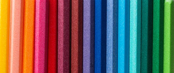 Rainbow Row Van Kleurrijke Potloden Rechtenvrije Stockfoto's