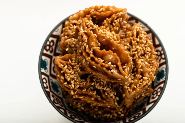 Köstliches Chebakia Gebäck Gebackener Blätterteig Honig Und Sesam — Stockfoto