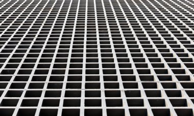 Kurulum işi için alüminyum yapılar inşa ediliyor