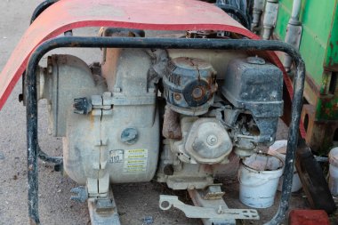 Dizel güç jeneratörünü kapat.