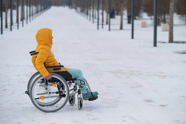 Disabled Woman Wheelchair Outdoors Winter — 图库照片