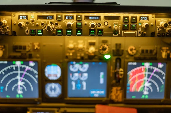Vista Geral Cockpit Vazio Simulador Voo Comercial Para Treinamento Voo — Fotografia de Stock