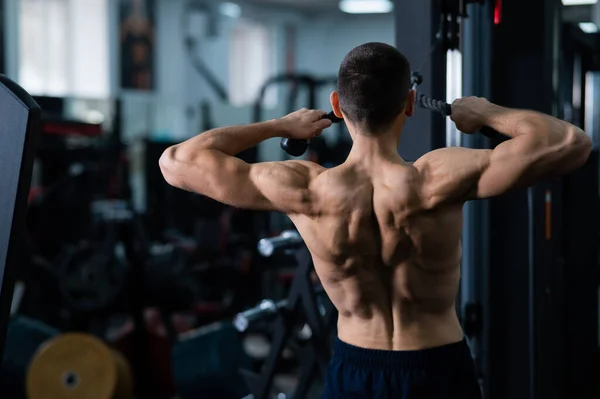 Man Thrust Upper Block Chest Gym — стоковое фото