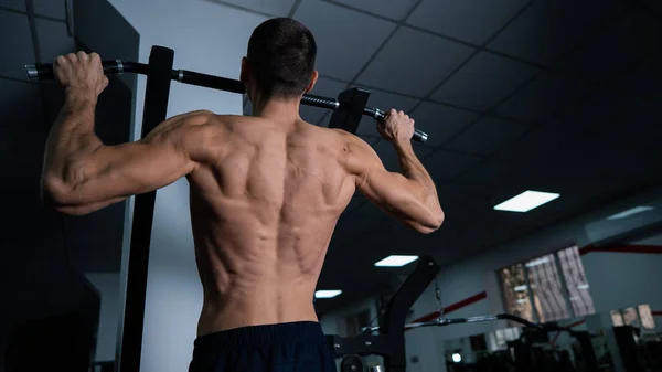Back View Shirtless Man Pull Ups Gym — Photo