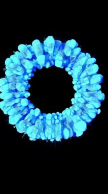 Dikey video. Mavi duman bulutları siyah arka planda bir halka oluşturur. 3d hazırlayıcı