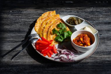 Bir tabak fajitanın üst görünümü