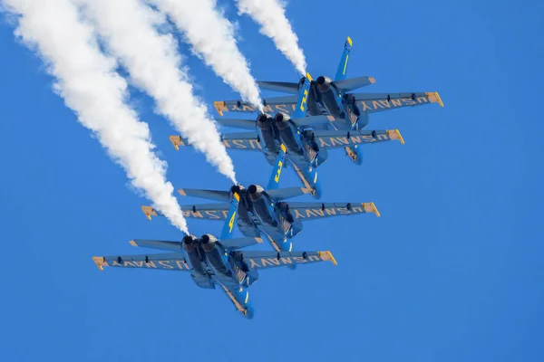 San Diego Califórnia Estados Unidos 2022 Navy Blue Angels Demo Fotografias De Stock Royalty-Free