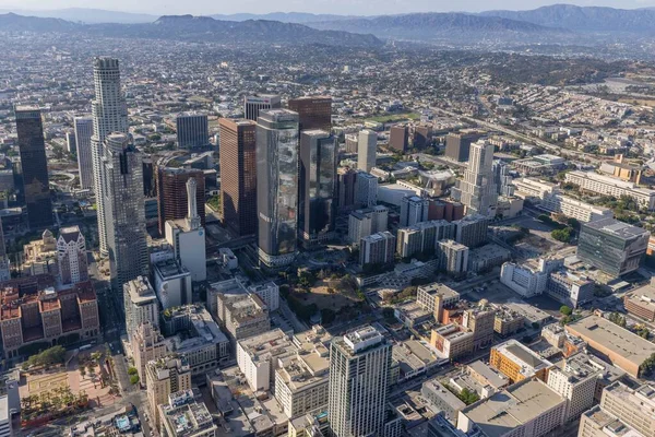 洛杉矶市中心的空中景观 — 图库照片