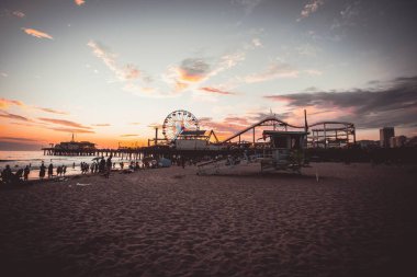 Los Angeles, Kaliforniya, ABD - 6 Eylül - Santa Monica plaj gün batımı manzarası
