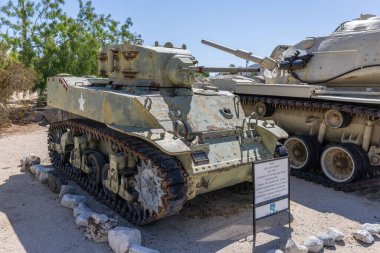 ABD 'nin Kaliforniya Çölü' ndeki Chiriaco Zirvesi 'nde General Patton Anıt Müzesi