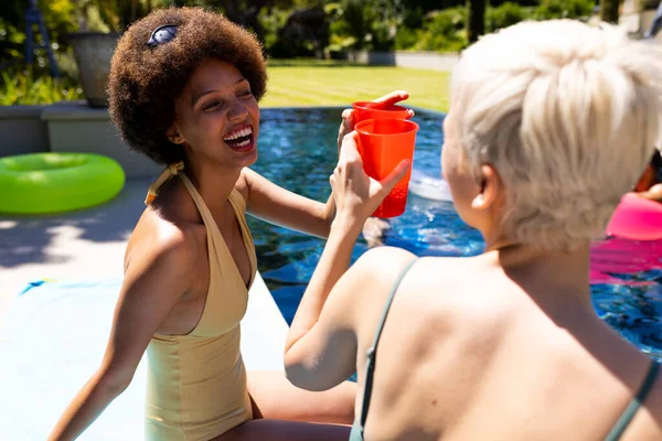 Happy Diverse Female Friends Having Pool Party Making Toast Smiling — Stock Photo, Image