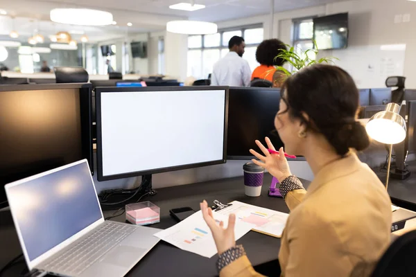 Asian Woman Sitting Desk Having Video Call Computer Copy Space — Stock Photo, Image