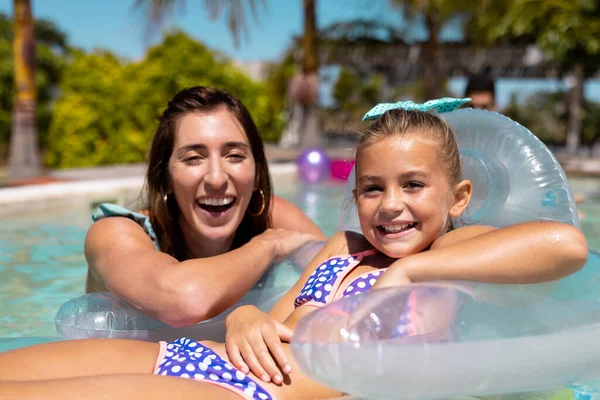 Portrait Happy Biracial Mother Daughter Playing Together Swimming Pool Spending — Stock Photo, Image