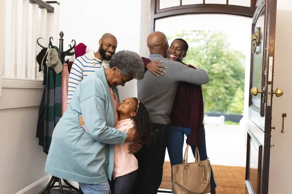 Image Happy Multi Generation African American Family Entering House Welcoming — Stock Photo, Image