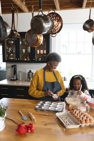 Vertical Image Happy African American Grandmother Granddaughter Baking Kitchen Family — Stock Photo, Image