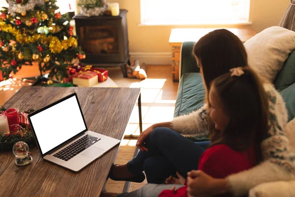 Caucasian Woman Her Daughter Spending Time Home Together Christmas Sitting — Stock Photo, Image