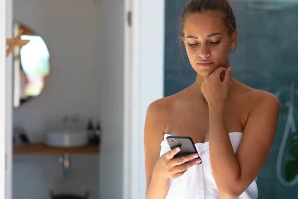 Caucasian Young Woman Bathrobe Using Smartphone Home Self Care Hygiene — Stock Photo, Image