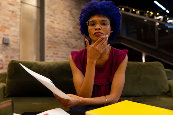 Thoughtful Biracial Casual Businesswoman Blue Afro Listening Video Call Office — Stock Photo, Image