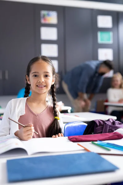 Vertical Smiling Caucasian Schoolgirl Working Elementary School Classroom Copy Space — Stock Photo, Image