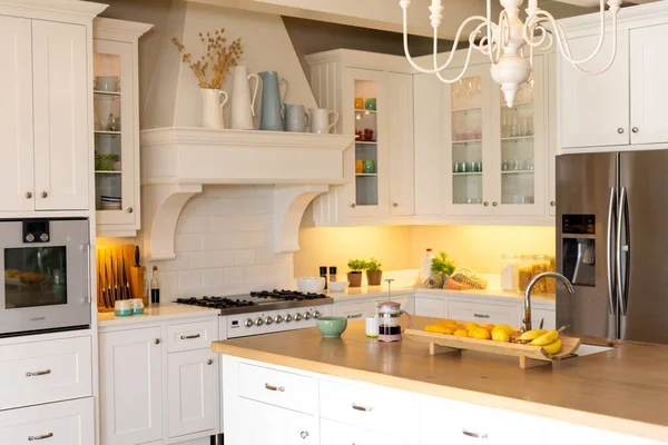 Close White Kitchen Fruits Wooden Worktop Food Cooking Interior Design — Stock Photo, Image