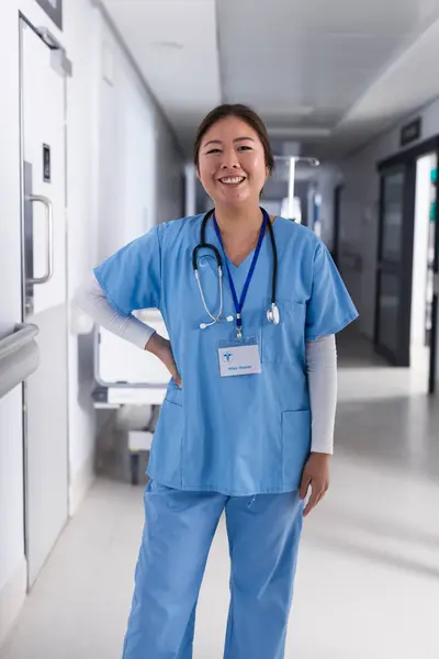 Portrait Happy Asian Female Doctor Standing Hospital Corridor Medicine Healthcare — Stock Photo, Image
