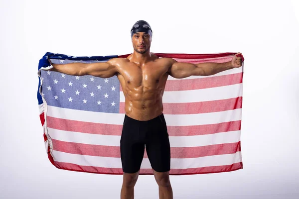Athletic Biracial Young Male Swimmer Draped American Flag Exudes Patriotism — Stock Photo, Image