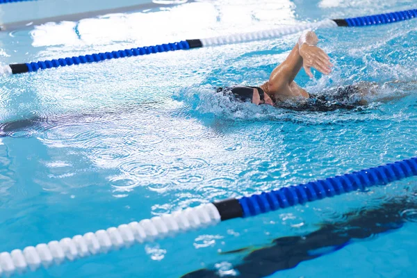 Caucasian Female Athlete Swimmer Swimming Laps Pool Copy Space Indoor — Stock Photo, Image
