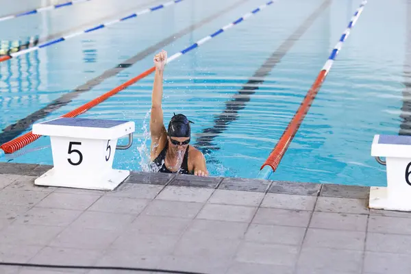 Swimmer Celebrates Victory Poolside Copy Space Image Captures Moment Triumph — Stock Photo, Image
