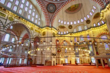 Süleyman Camii, İstanbul, Türkiye 'den içeriden güzel manzara